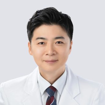 Hwang Jung Yeon photo